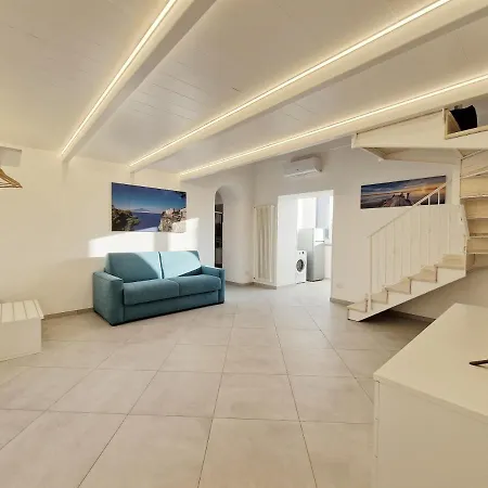 Lägenhet Savarese Luxury Palace Vico Equense