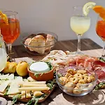 Savarese Luxury Palace