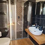Savarese Luxury Palace *