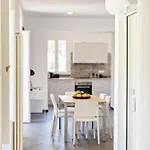 Apartamento Savarese Luxury Palace