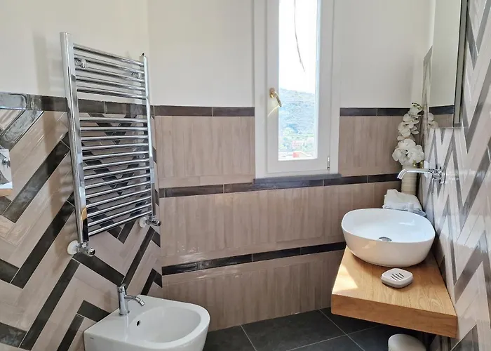 Savarese Luxury Palace
